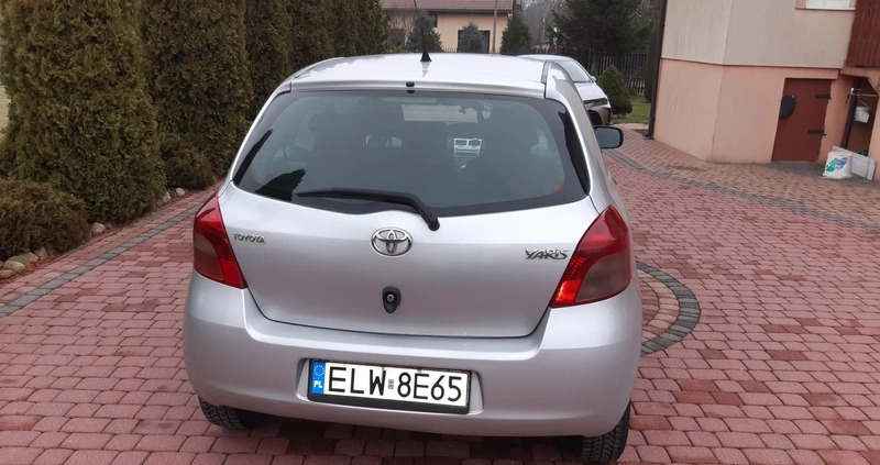 Toyota Yaris cena 7900 przebieg: 230000, rok produkcji 2008 z Łódź małe 46